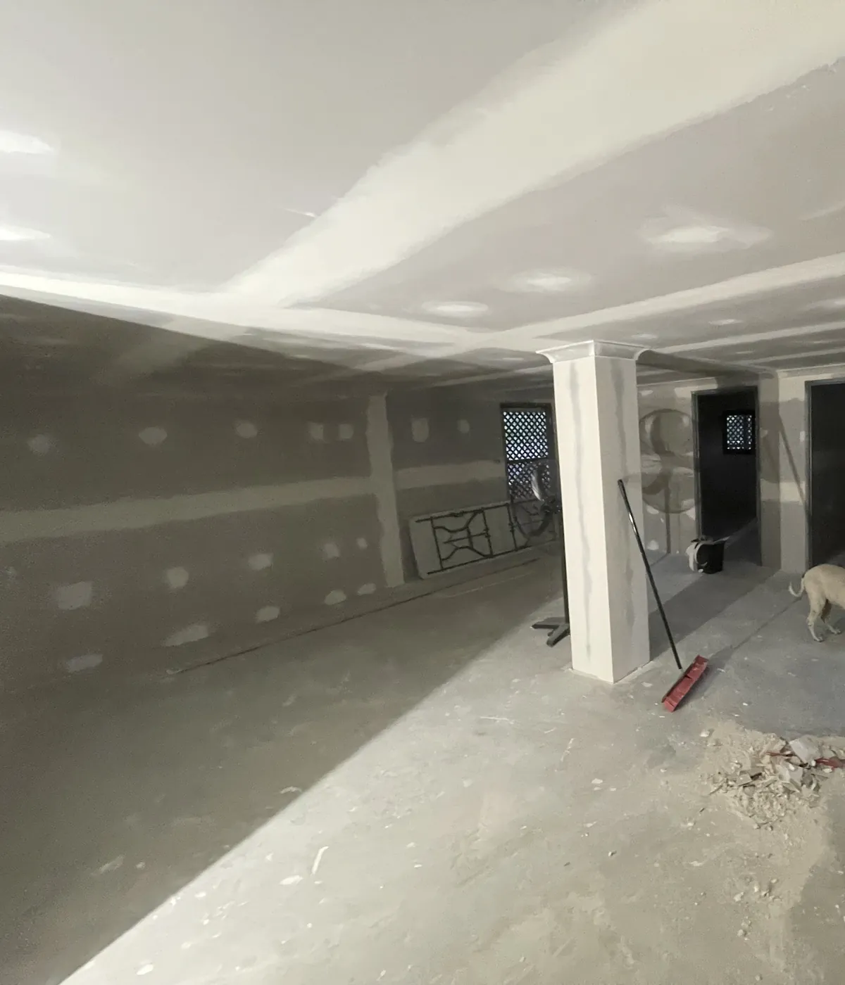 Stirling renovation with flushed ceiling joins running across the open-plan space